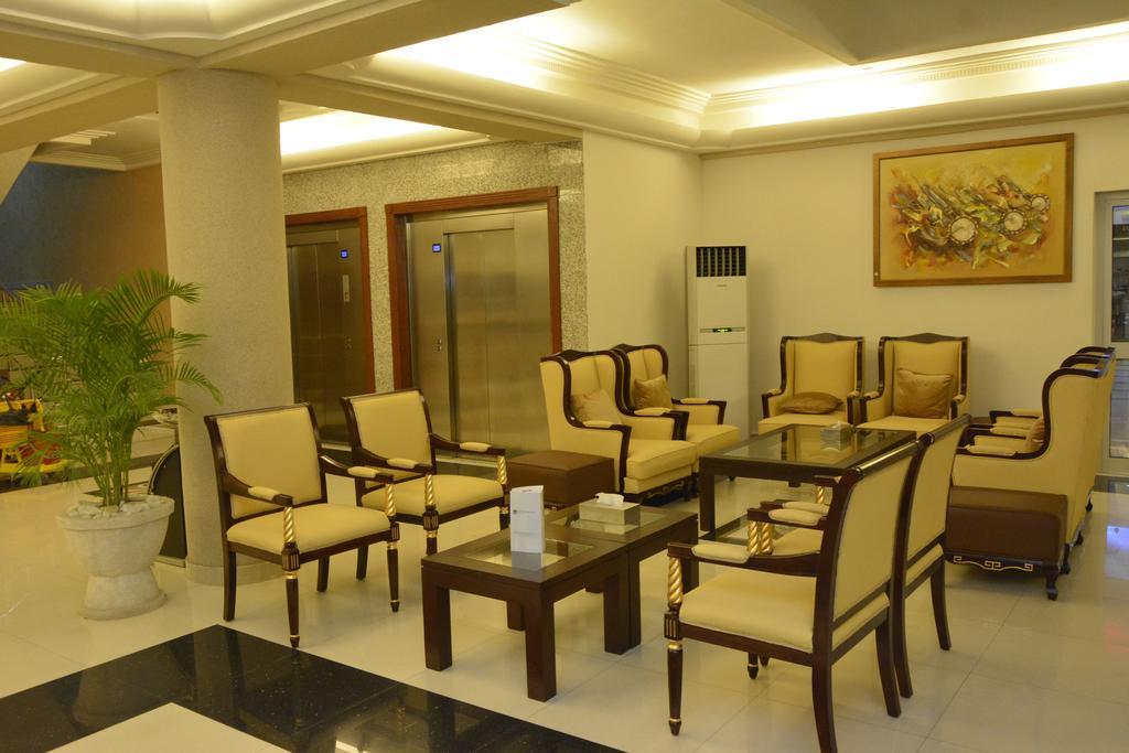 Nobila Airport Hotel コトヌー エクステリア 写真