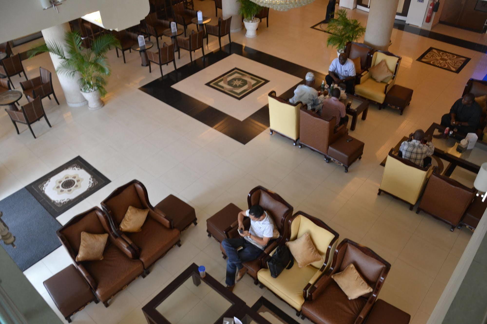 Nobila Airport Hotel コトヌー エクステリア 写真