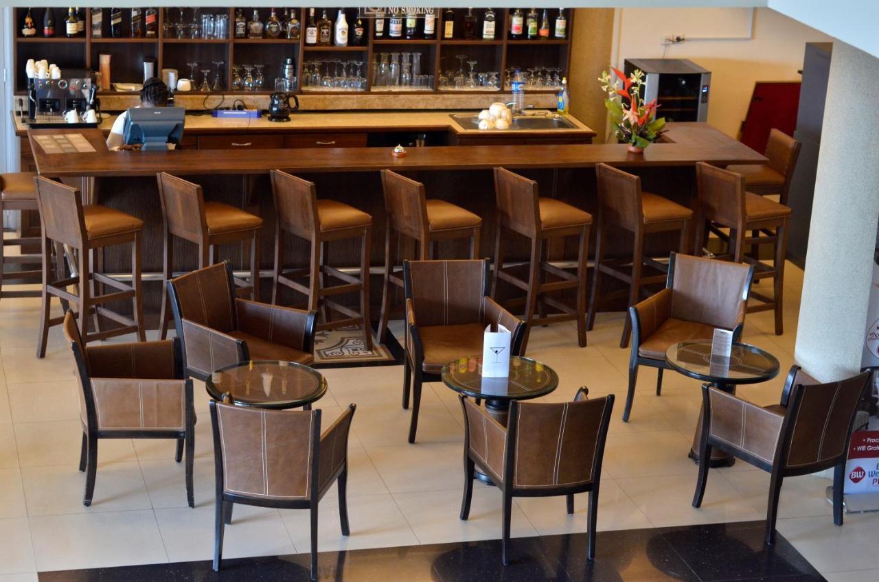 Nobila Airport Hotel コトヌー エクステリア 写真